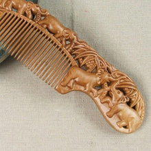 Load image into Gallery viewer, Vintage Wooden Natural Peach Comb