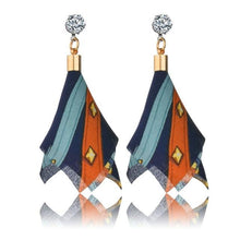 Load image into Gallery viewer, Women Casual Irregular Winter Earrings