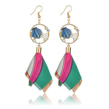 Load image into Gallery viewer, Women Casual Irregular Winter Earrings