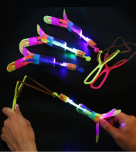 Load image into Gallery viewer, Amazing LED Light Arrow Rocket Toy