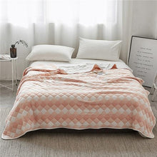Load image into Gallery viewer, Luxury cotton Summer Quilt
